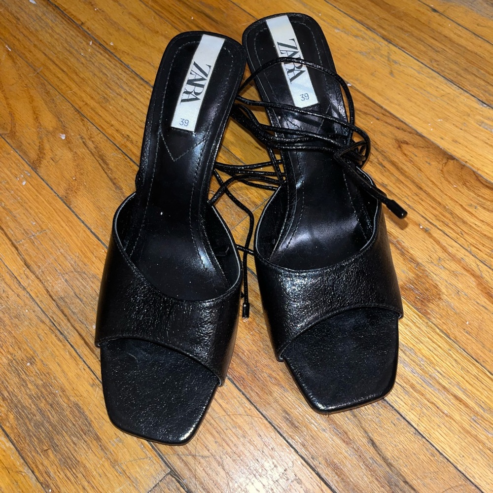 Zara lace up strappy heels size 8/EU 39 - worn ONCE